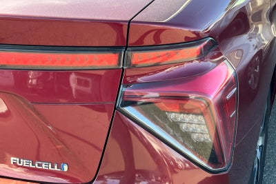 2018 Toyota Mirai Base