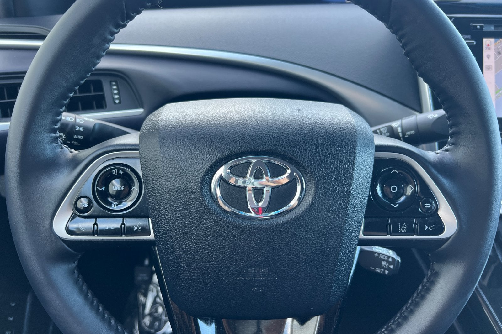 2018 Toyota Mirai Base