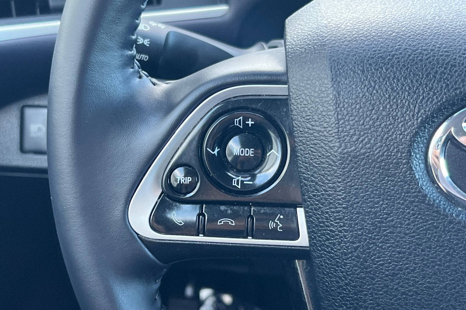 2018 Toyota Mirai Base