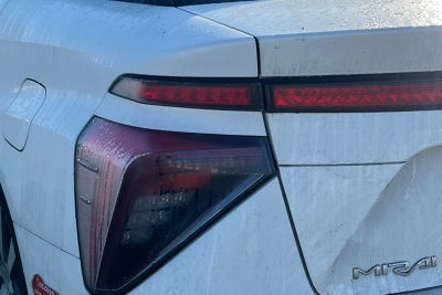 2017 Toyota Mirai Base