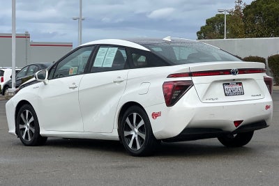 2017 Toyota Mirai Base