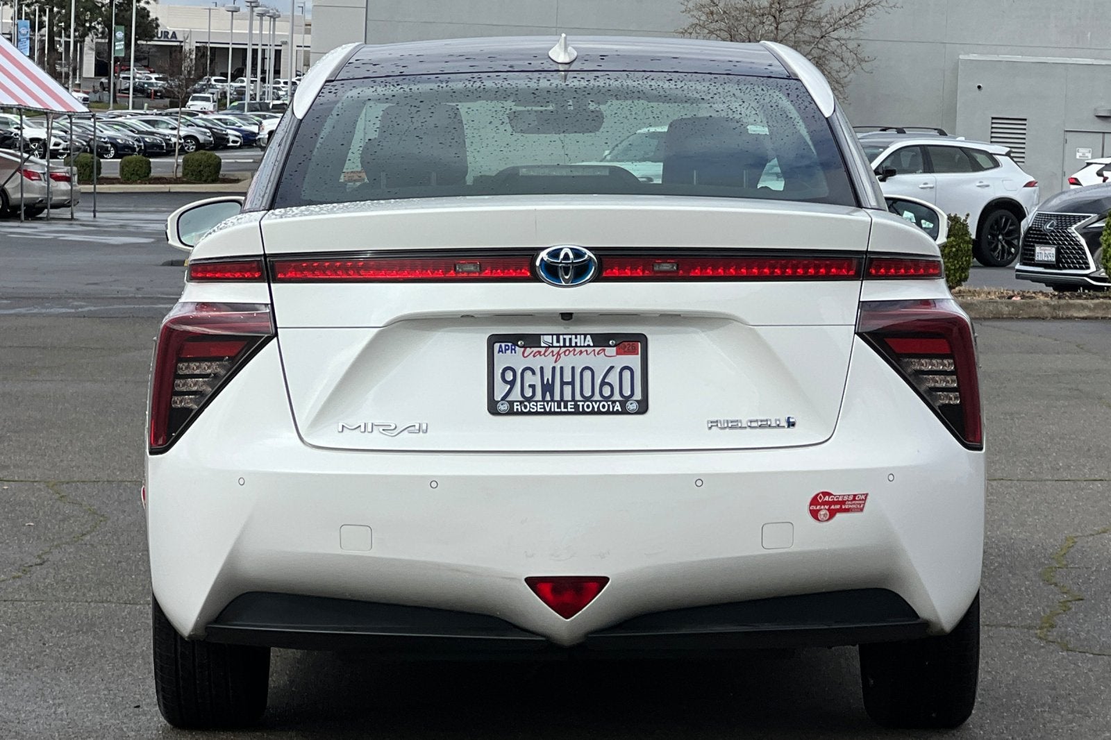 2017 Toyota Mirai Base