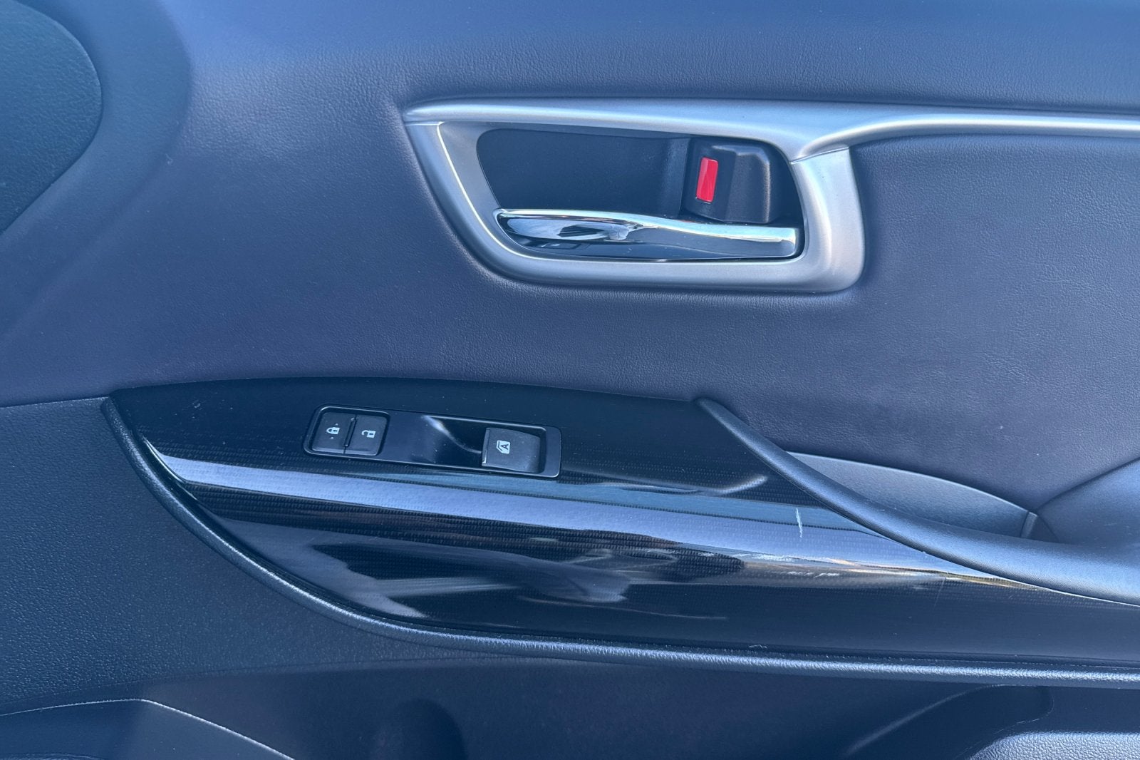 2019 Toyota Mirai Base