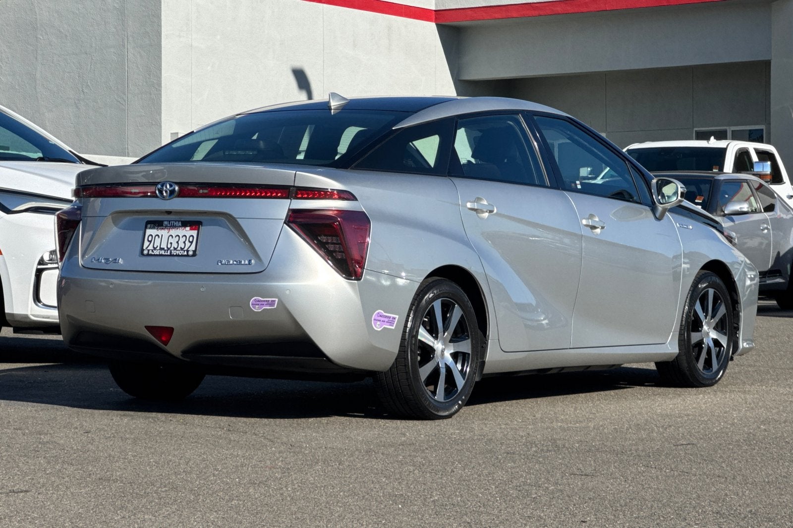 2019 Toyota Mirai Base