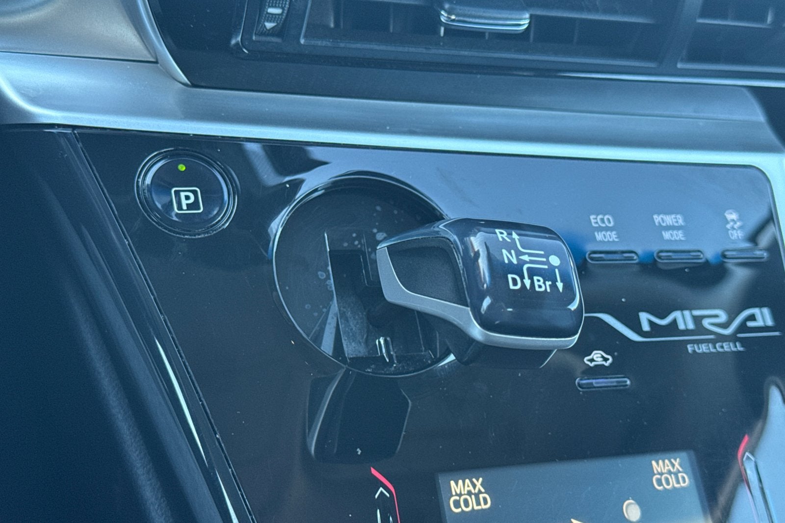 2019 Toyota Mirai Base