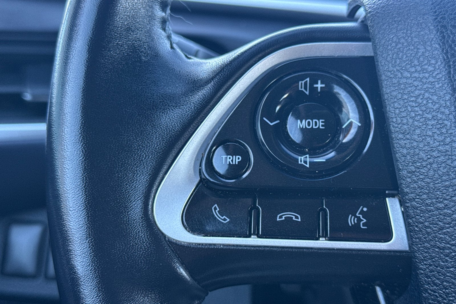 2019 Toyota Mirai Base