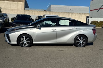 2019 Toyota Mirai Base