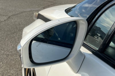 2017 Toyota Mirai Base