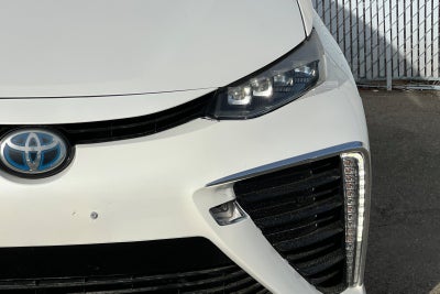 2017 Toyota Mirai Base
