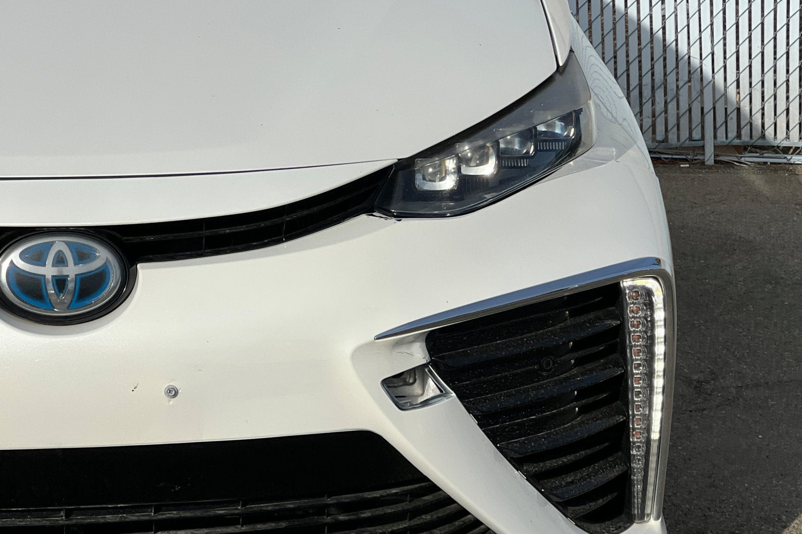 2017 Toyota Mirai Base