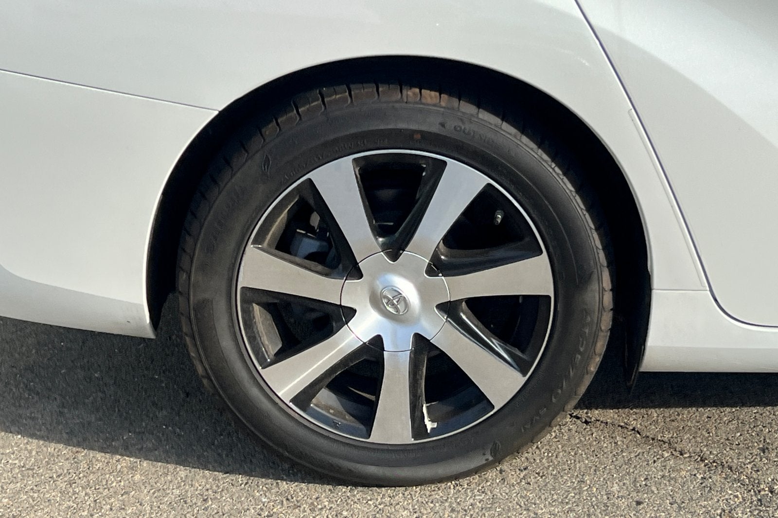 2017 Toyota Mirai Base