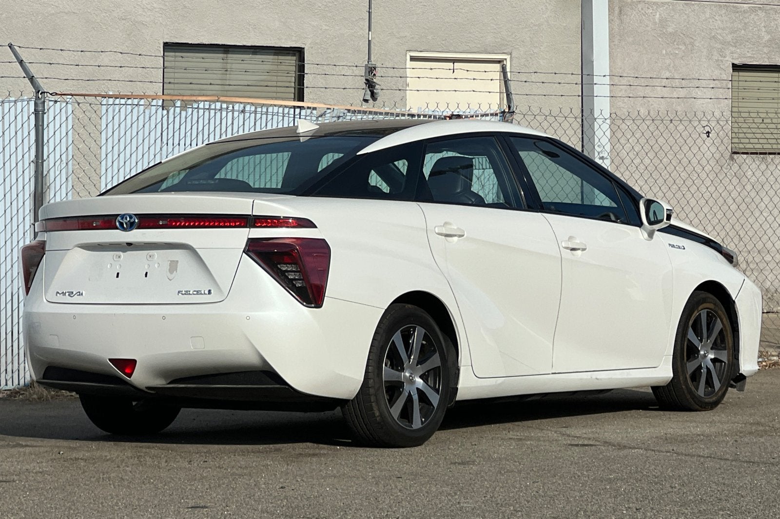 2017 Toyota Mirai Base