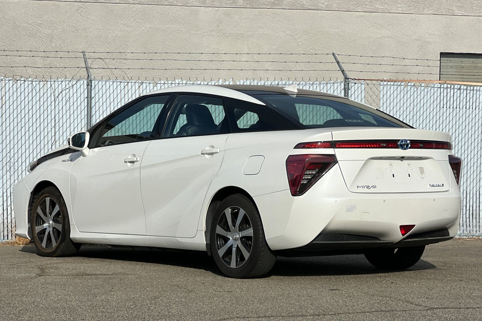 2017 Toyota Mirai Base