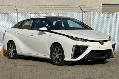 2017 Toyota Mirai Base