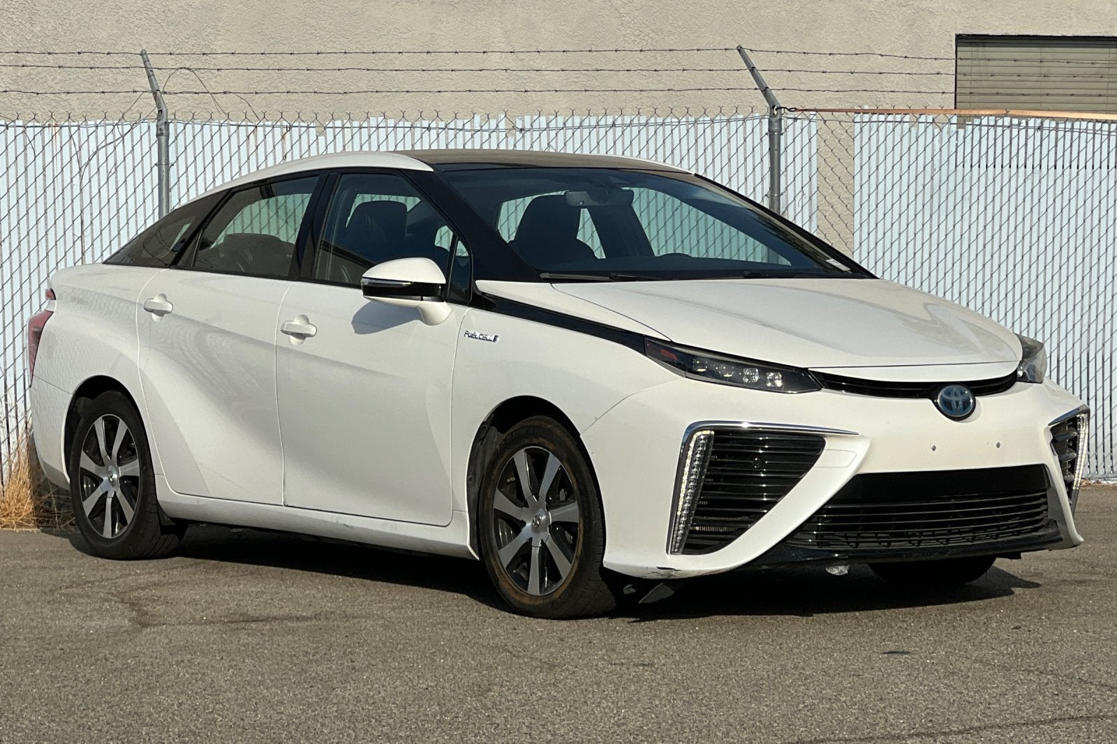 2017 Toyota Mirai Base