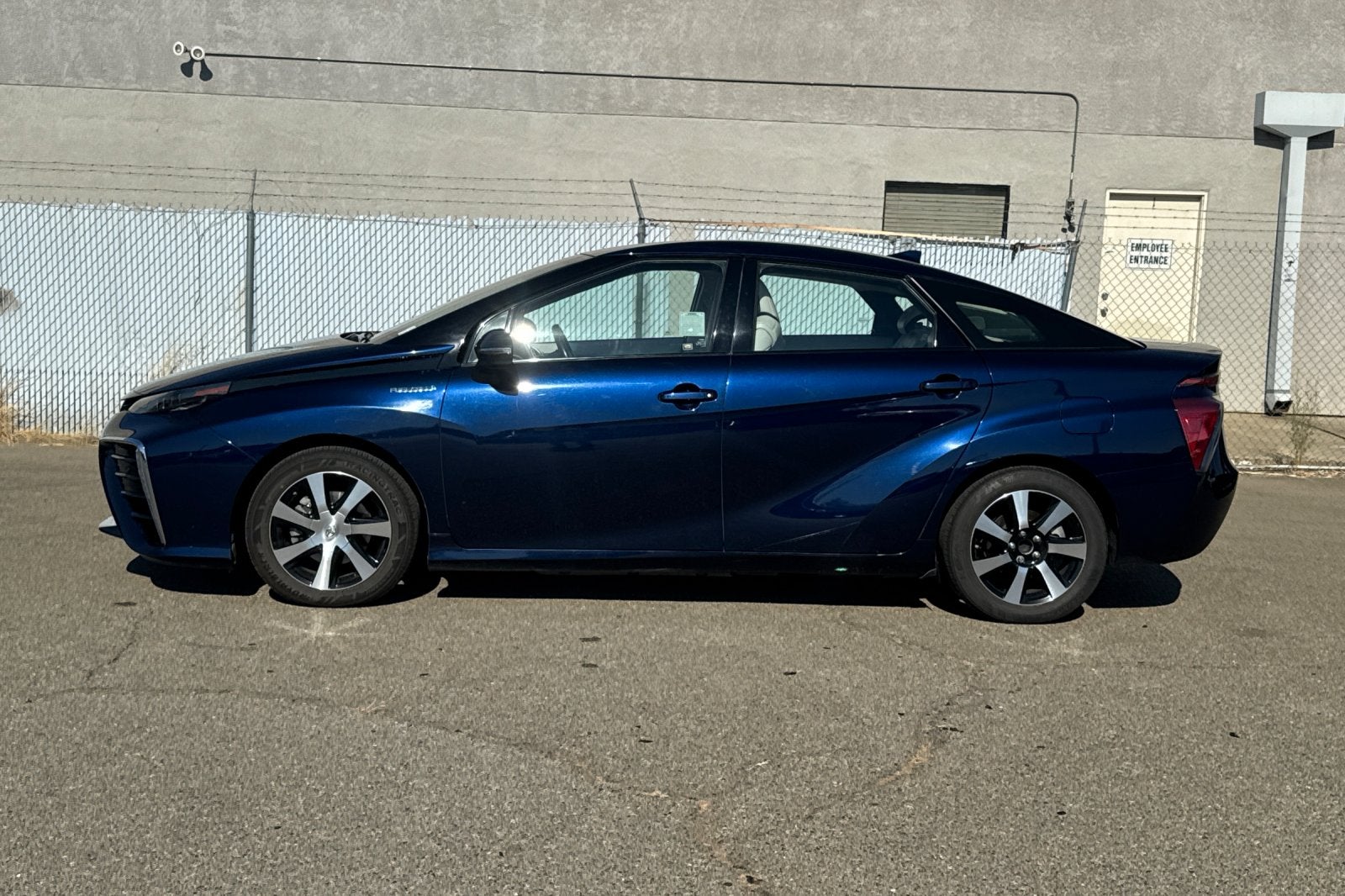 2019 Toyota Mirai Base