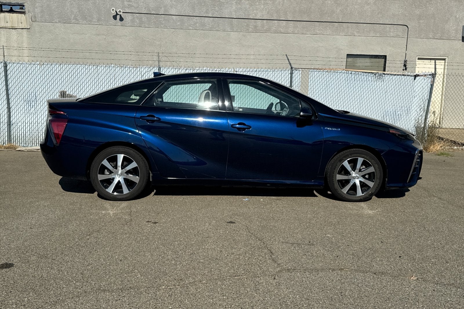 2019 Toyota Mirai Base