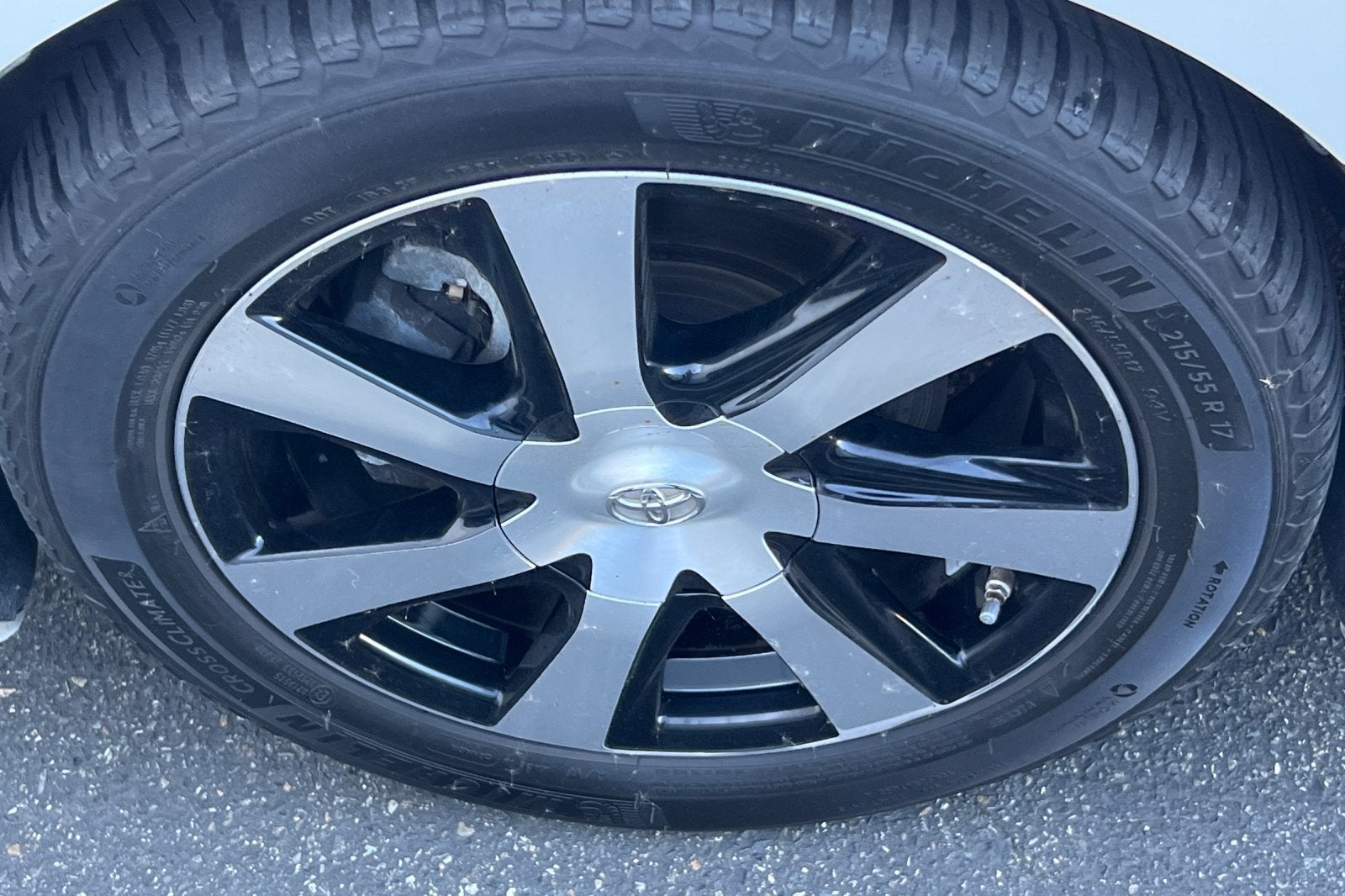 2016 Toyota Mirai Base