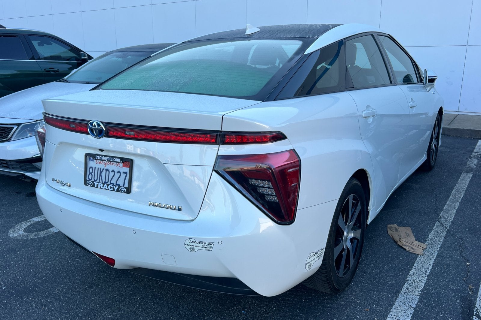 2016 Toyota Mirai Base