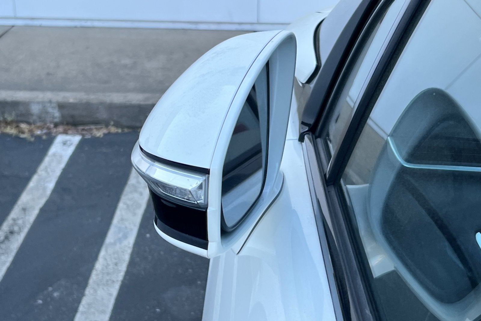 2016 Toyota Mirai Base