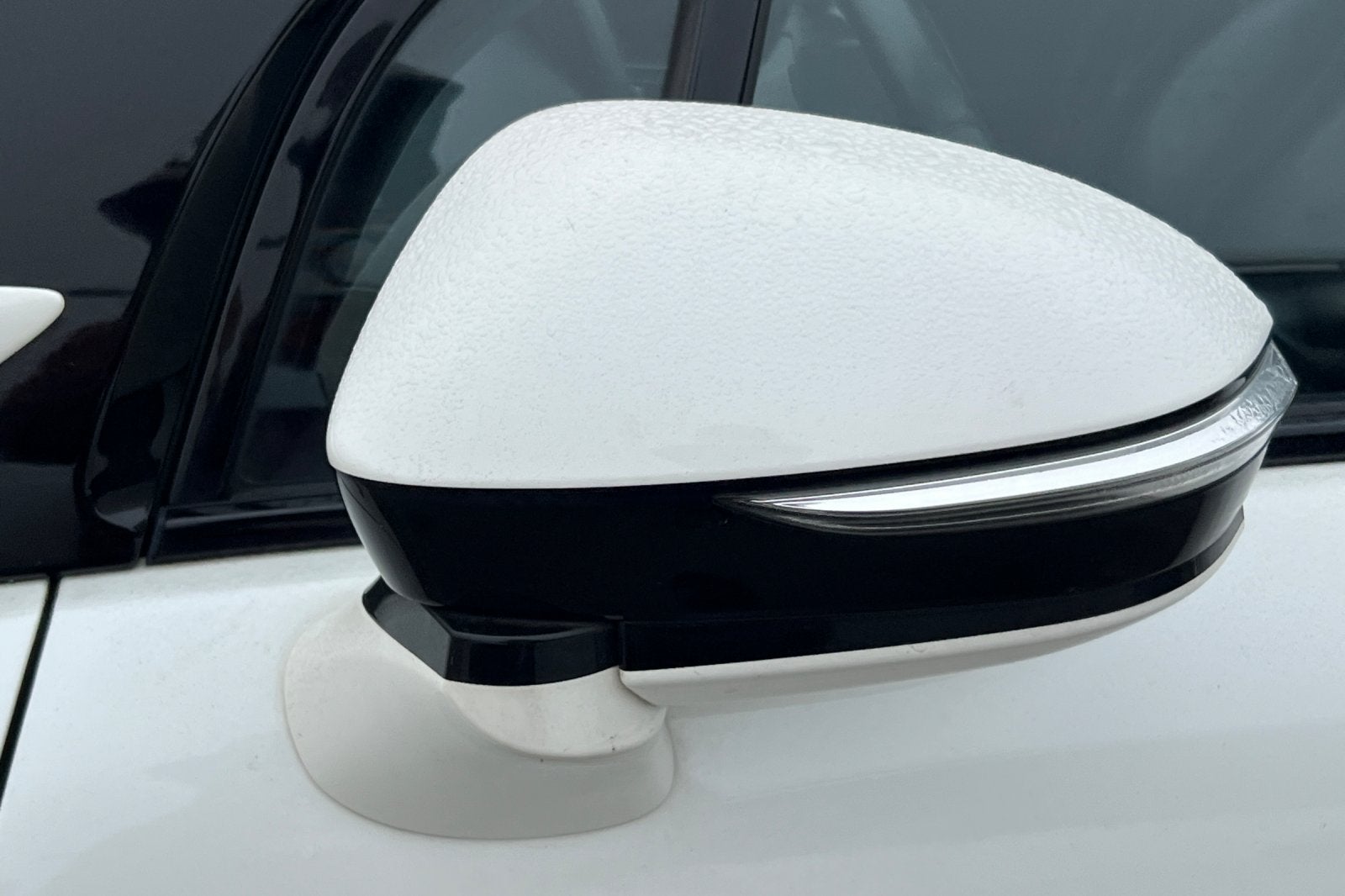 2017 Toyota Mirai Base