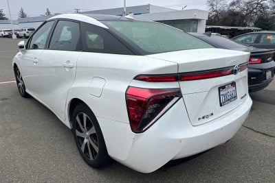2017 Toyota Mirai Base