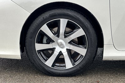 2018 Toyota Mirai Base