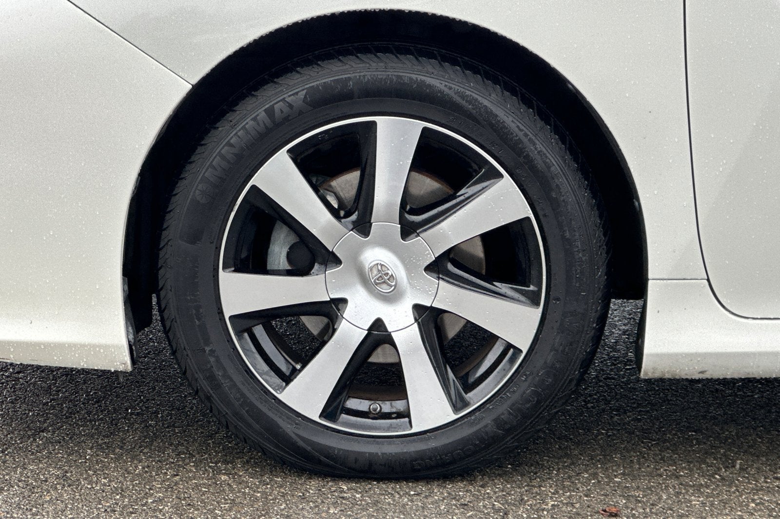 2018 Toyota Mirai Base