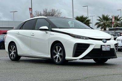 2018 Toyota Mirai Base