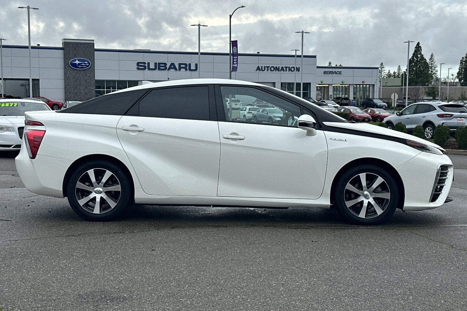 2018 Toyota Mirai Base