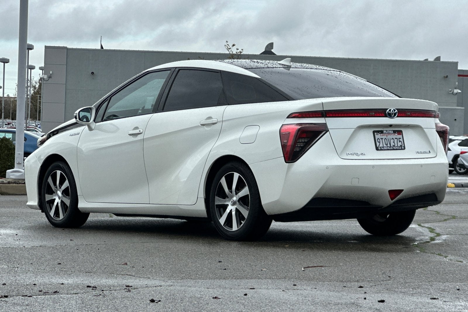 2018 Toyota Mirai Base