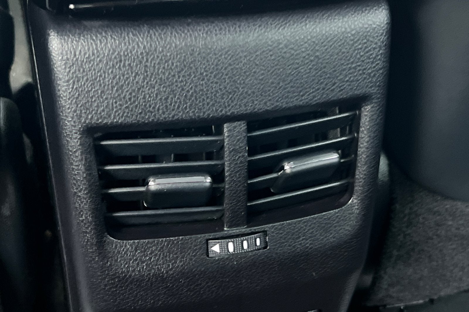 2018 Toyota Mirai Base