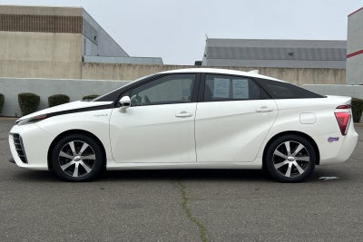 2018 Toyota Mirai Base