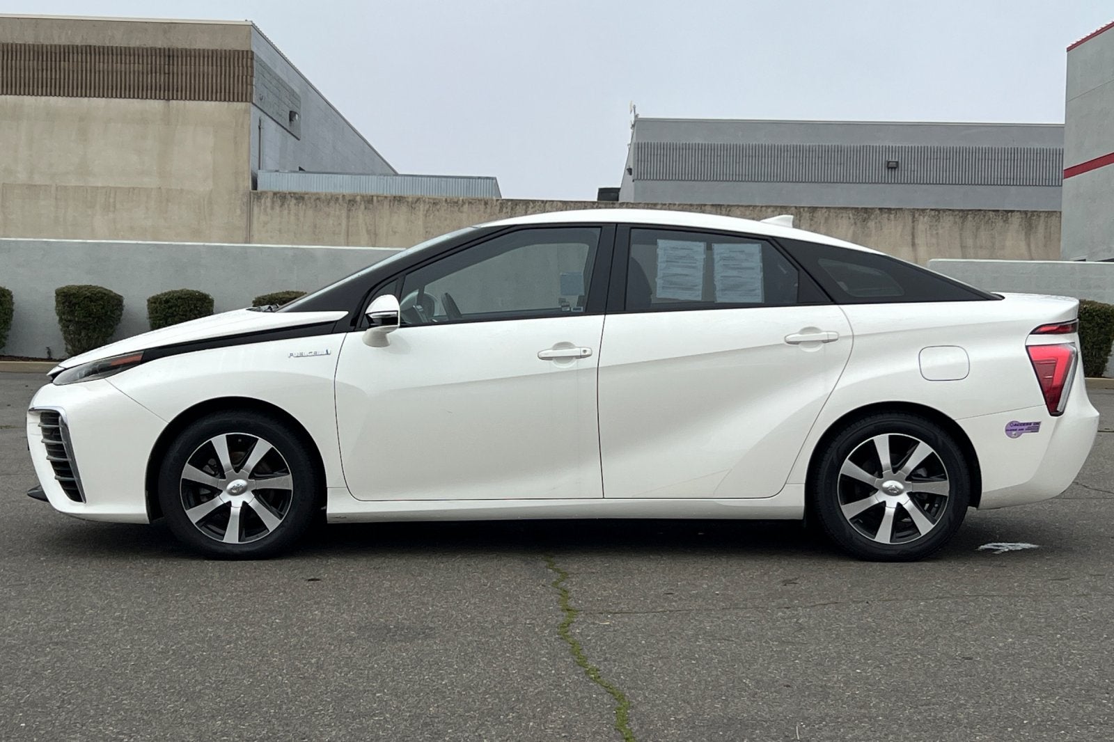 2018 Toyota Mirai Base