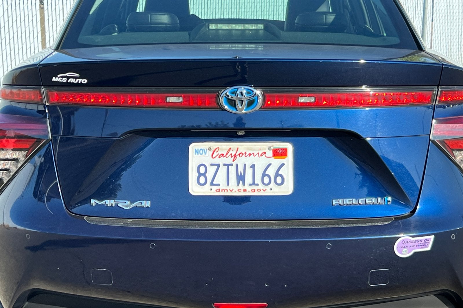 2018 Toyota Mirai Base
