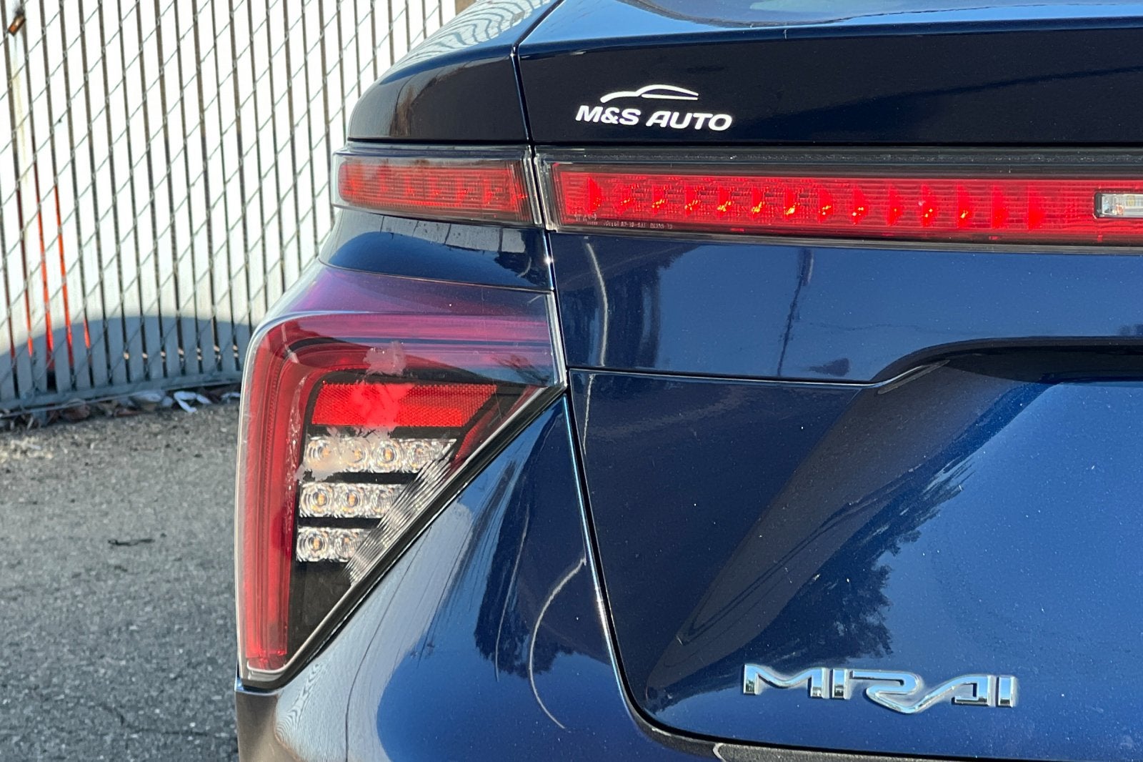 2018 Toyota Mirai Base