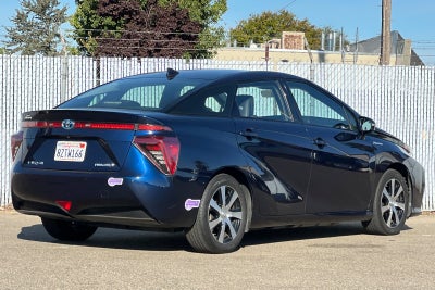2018 Toyota Mirai Base