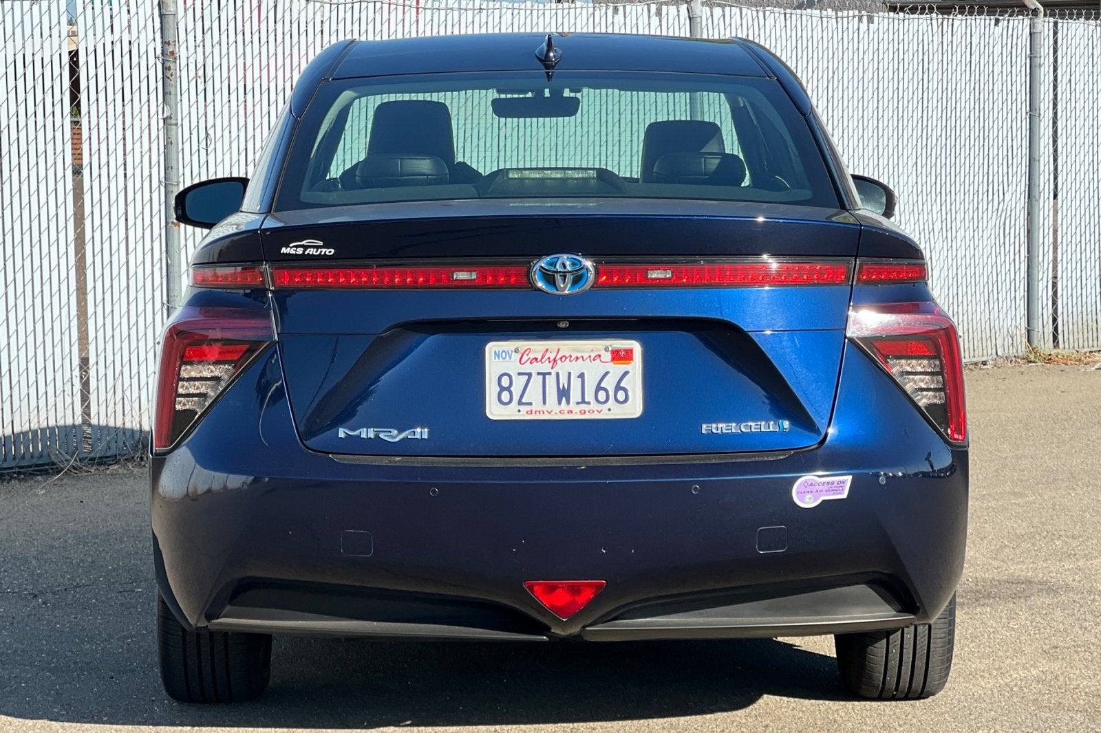 2018 Toyota Mirai Base