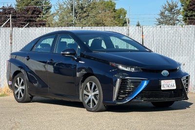 2018 Toyota Mirai Base