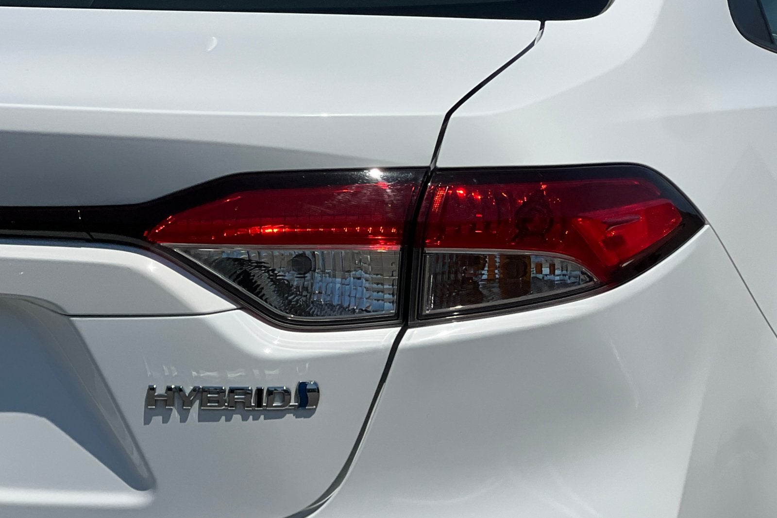 2022 Toyota Corolla Hybrid LE