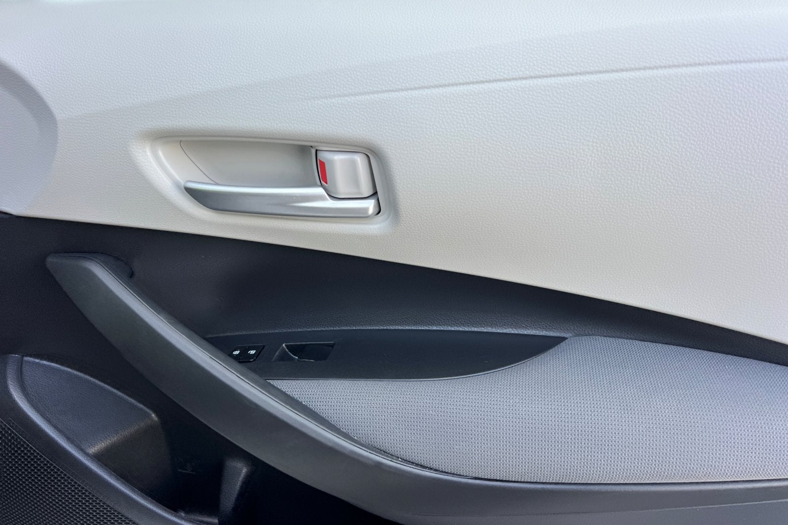 2021 Toyota Corolla Hybrid LE