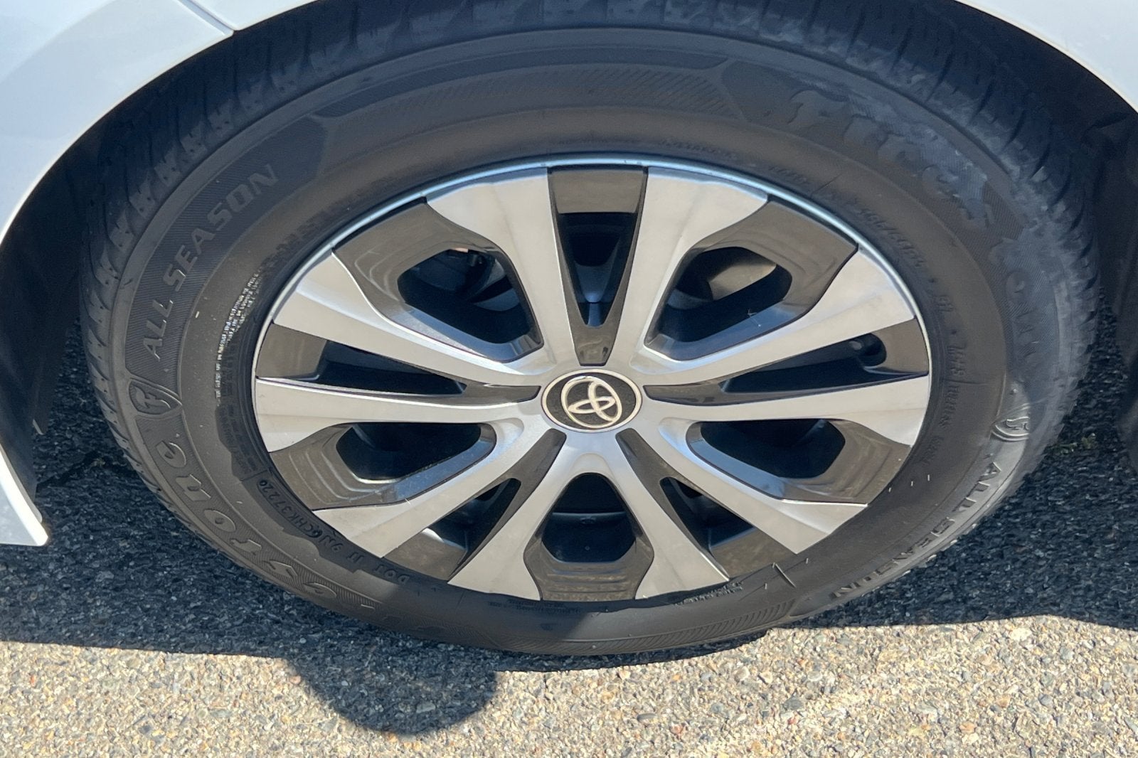 2022 Toyota Corolla Hybrid LE