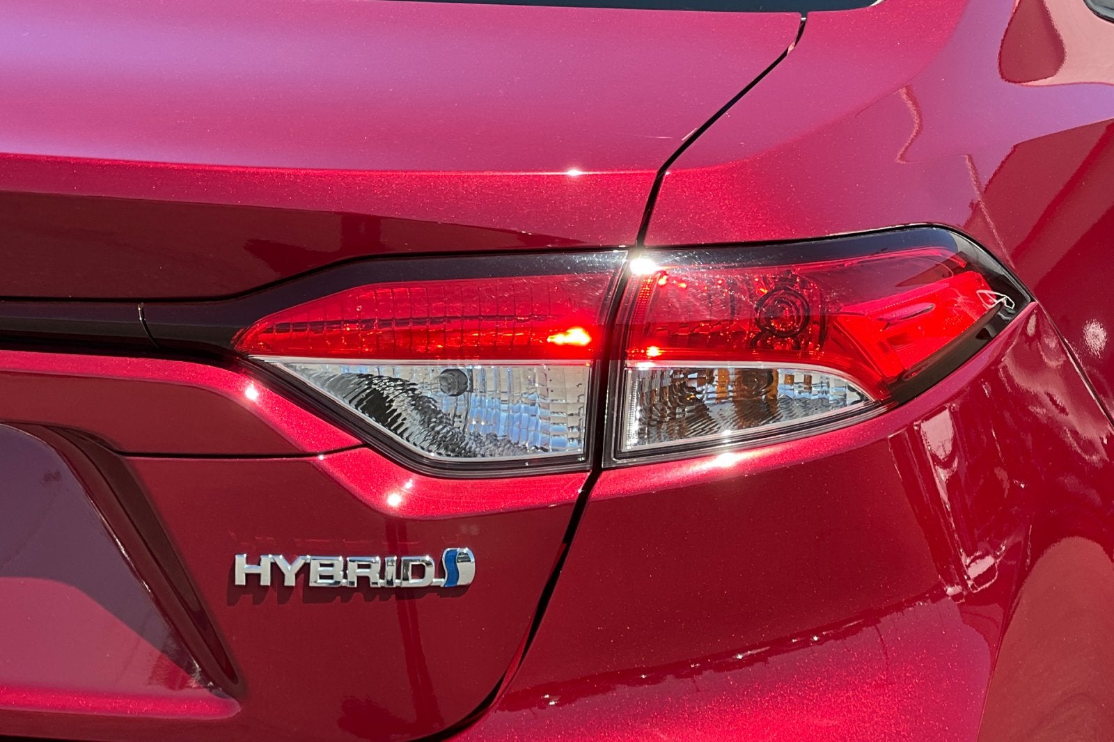 2022 Toyota Corolla Hybrid LE