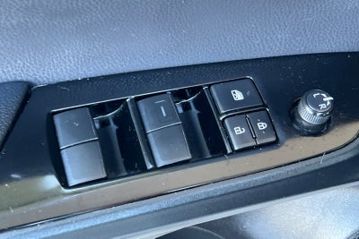 2021 Toyota Prius LE