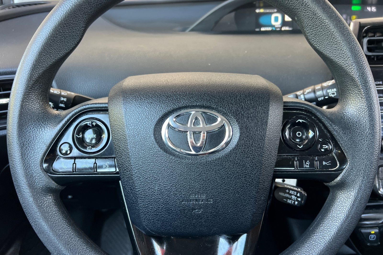 2021 Toyota Prius LE