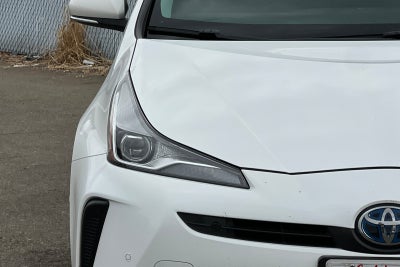 2022 Toyota Prius LE
