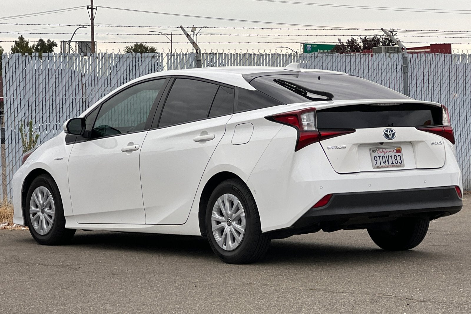 2022 Toyota Prius LE