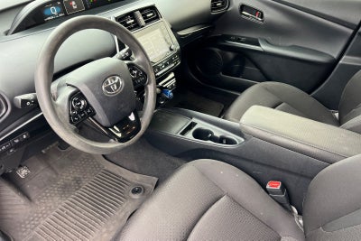 2022 Toyota Prius LE