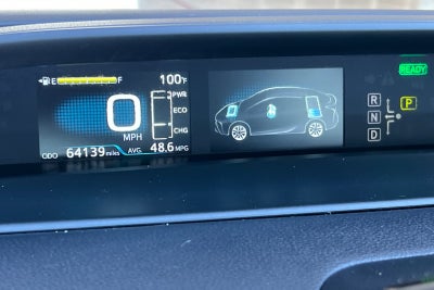 2022 Toyota Prius LE