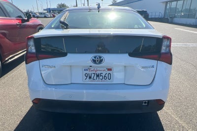 2022 Toyota Prius LE